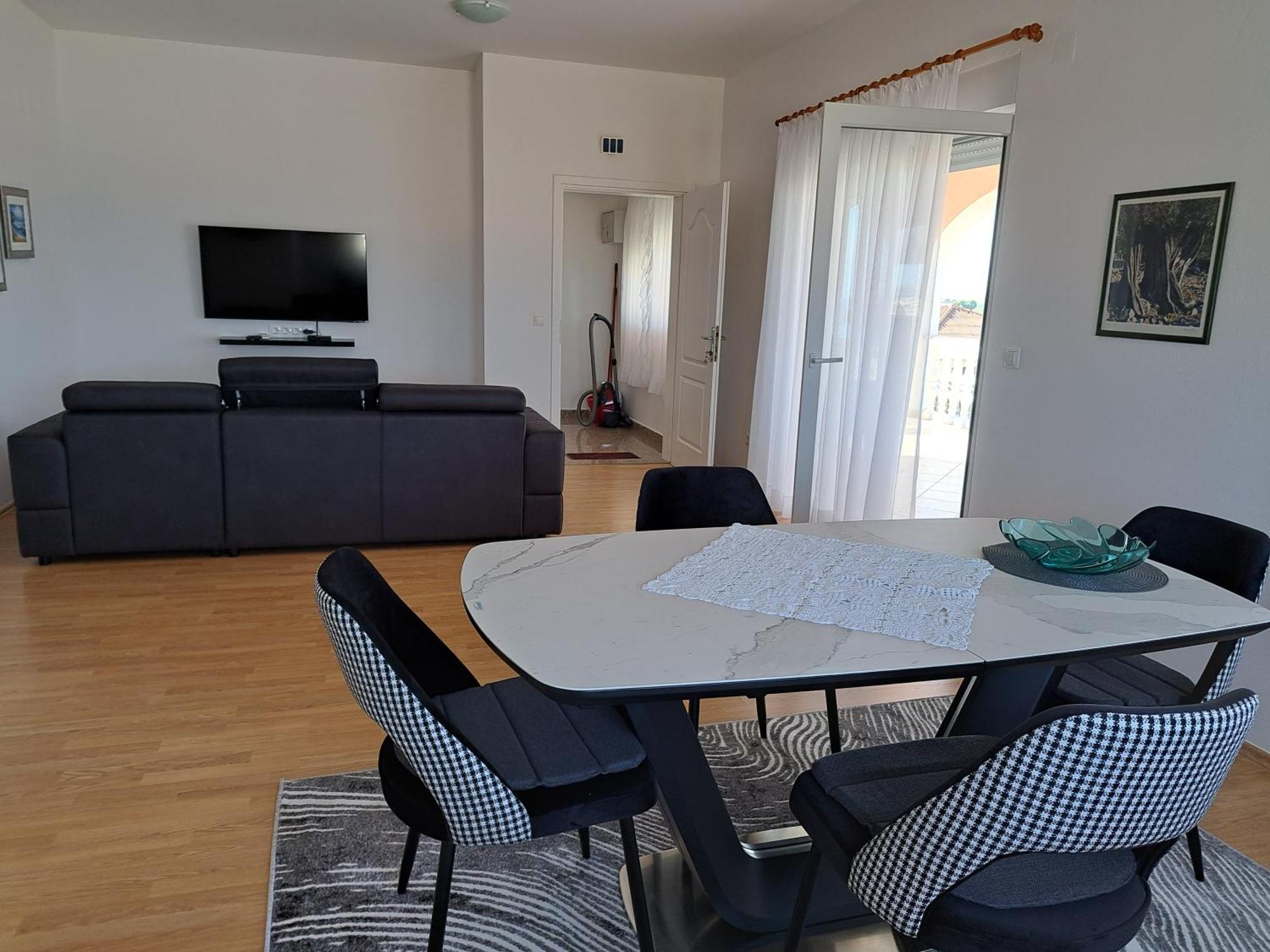 Apartments Pink House Повляна Екстериор снимка