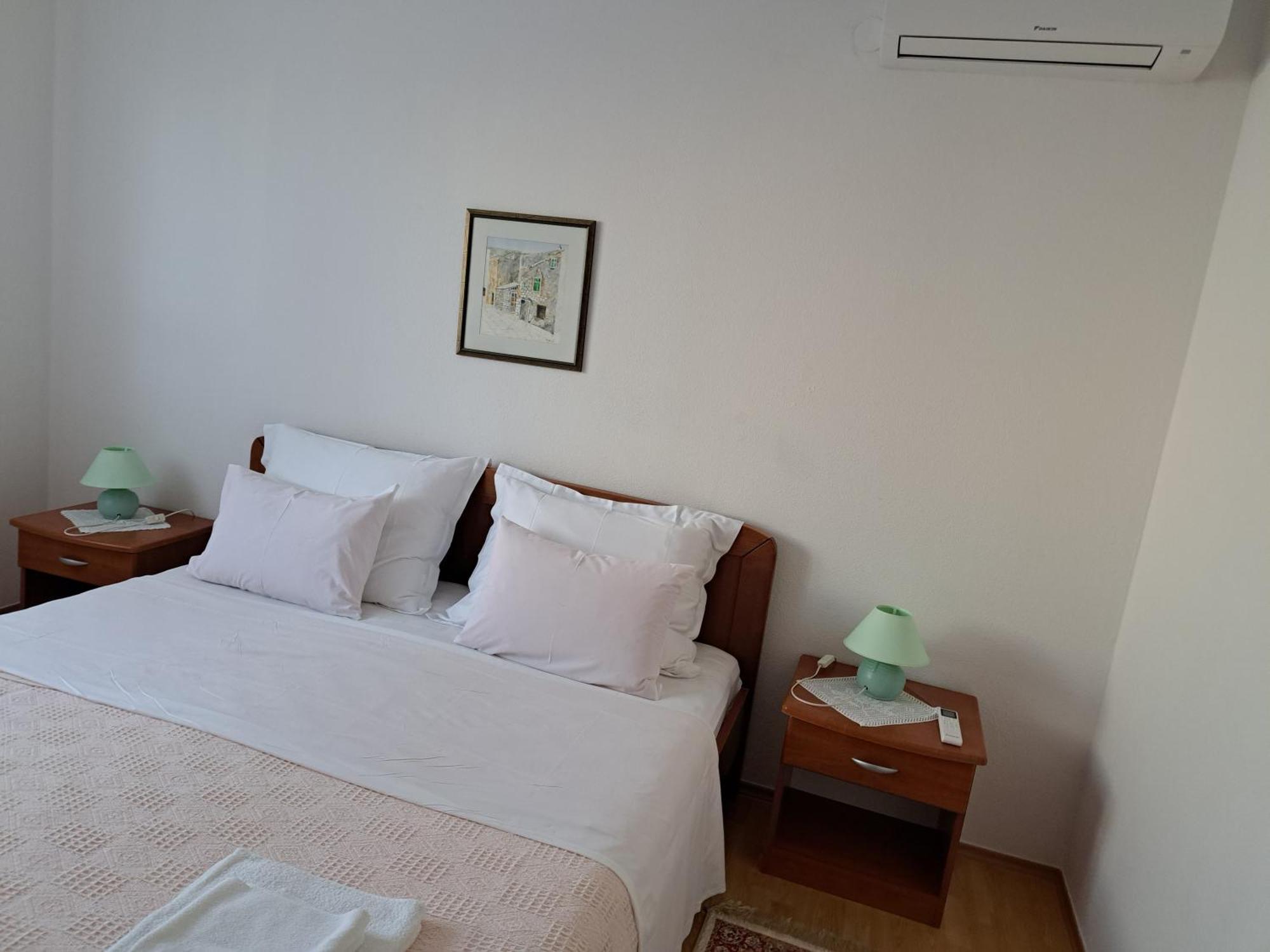 Apartments Pink House Повляна Екстериор снимка