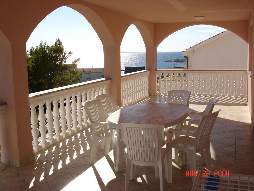 Apartments Pink House Повляна Екстериор снимка
